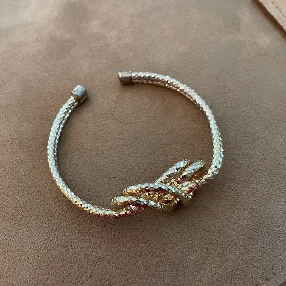 Vintage Gold Toned Faceted Knot Bracelet Cuff - Picture 3 of 9
